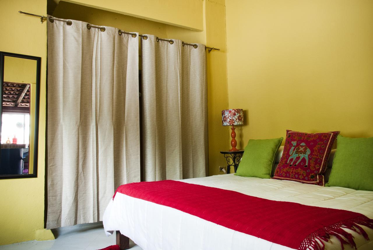 Villa Mercedes Petit Hotel-Adults Only Puerto Vallarta Exterior photo